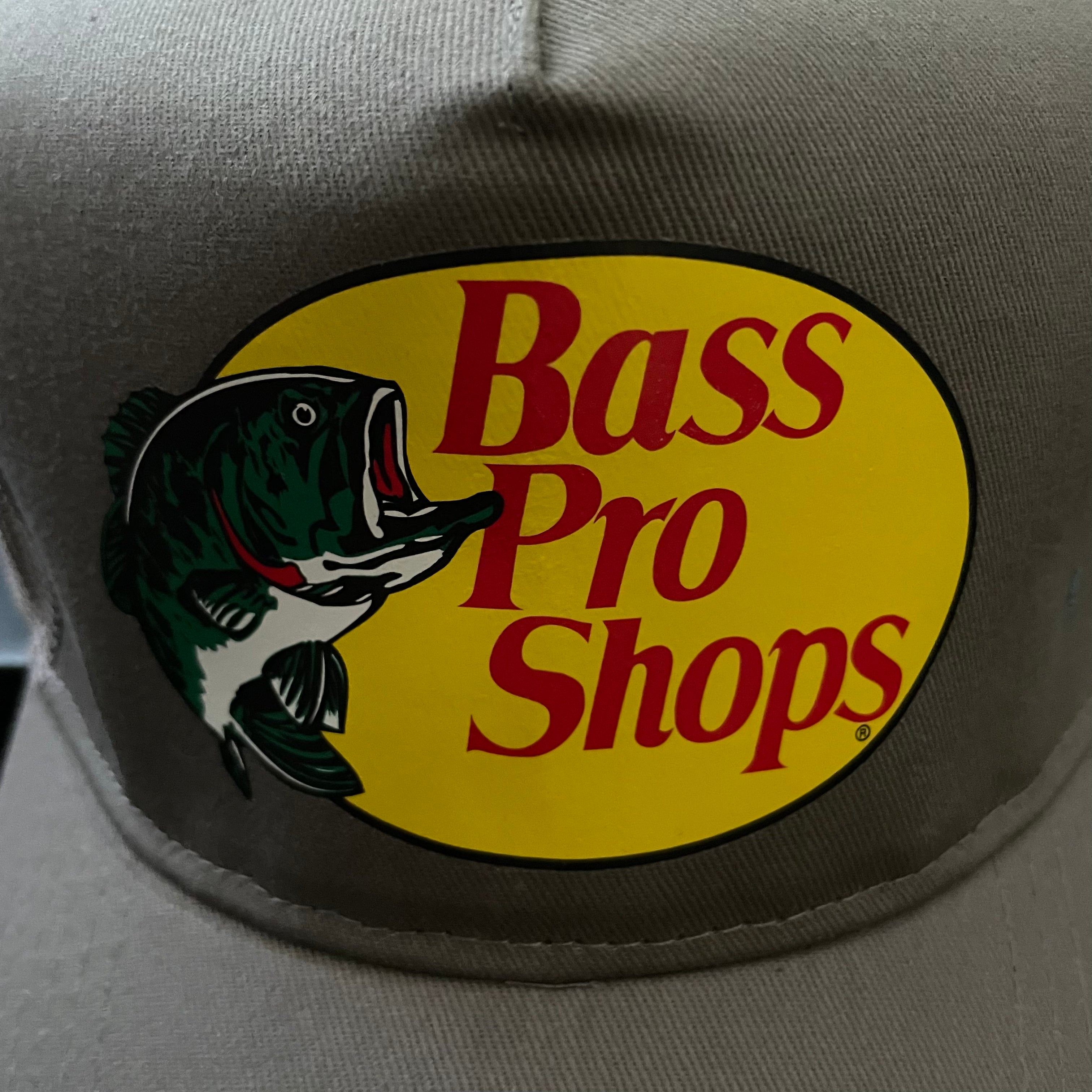 BASS PRO SHOPS Grey Mesh Trucker Cap